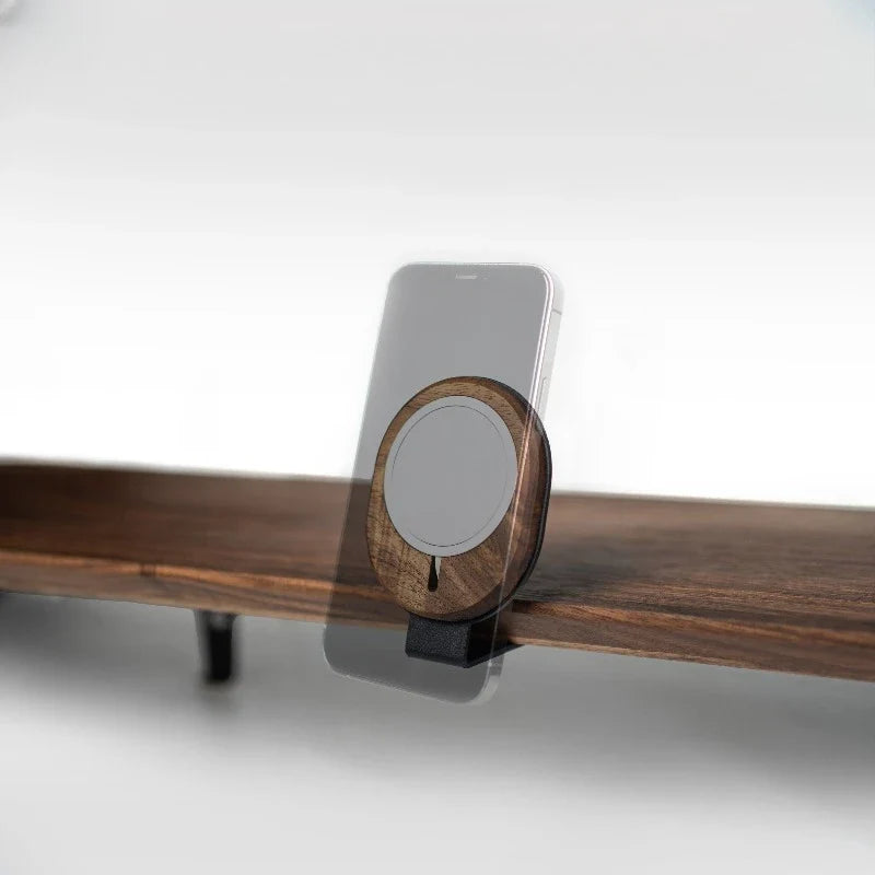 Walnut, Aluminum or Bamboo: How to Choose Materials for Your Desk Setup