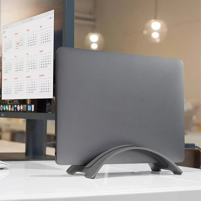 Staxio Forge Slim-Slot Vertical Laptop Dock - view 2