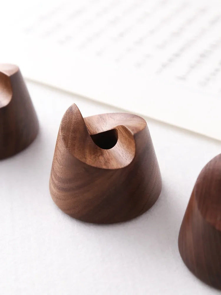 Staxio Heartwood Walnut Fountain Pen Rest - view 6